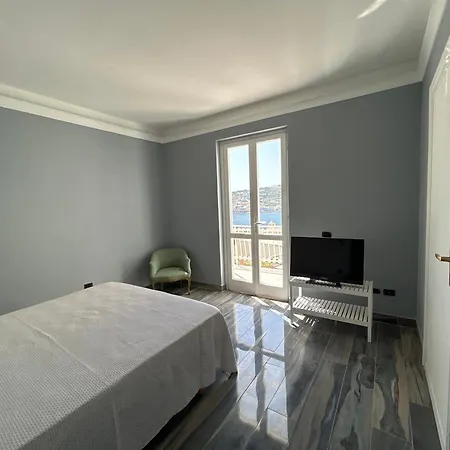 Couette-café B&B Ponza Suite Ponza