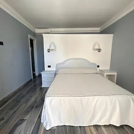 Couette-café B&B Ponza Suite Ponza