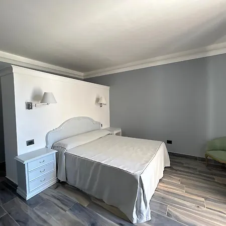 B&B Ponza Suite 3*